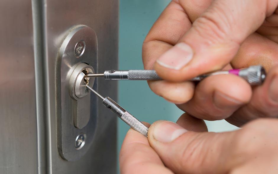 téléphone de artisans serruriers Vitry-sur-Seine